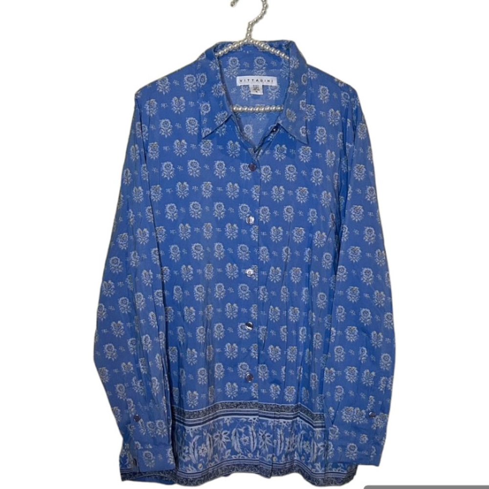 Vintage Vittadini Rayon/Poly Blend Blouse - Blue Boho Print with Border. Size XL